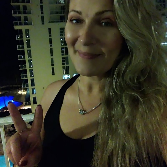 Meet your Posher, Keli's - Picture 6 of 8